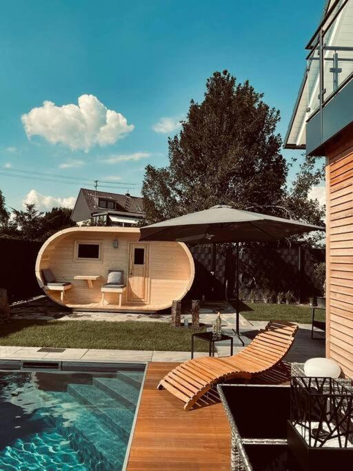 Villa Dreamy Vibes Mit Privatem Pool & Rheinblick Niederkassel Zewnętrze zdjęcie